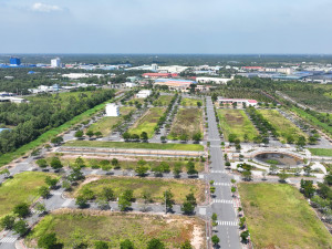 dat nen xa Luong Binh Ben Luc Long An 4