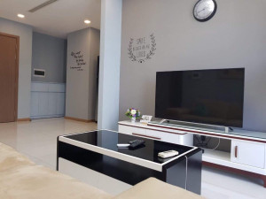 Cho thue can toa park 2 Vinhomes Central Park can 2 phong ngu 875m2 tang 17 05 05