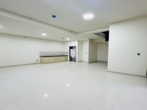 Shop toa A4 Ehomes Southgate 11